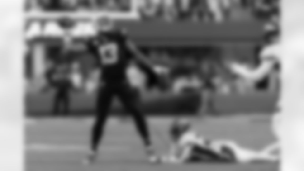 The Los Angeles Chargers play the Denver Broncos on Sunday, December 10, 2023 at SoFi Stadium in Inglewood, CA.
[FINAL SCORE: DEN 24 - LAC 7]