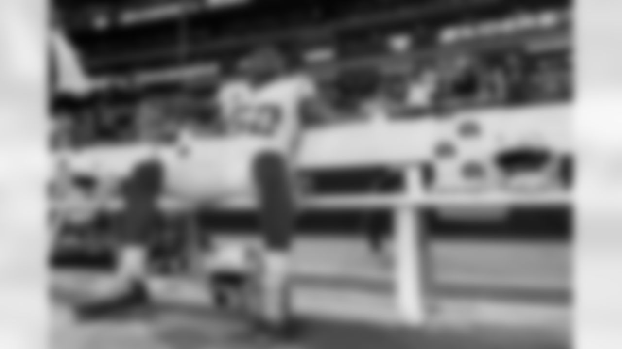 The Los Angeles Chargers play the Las Vegas Raiders on Thursday, December 14, 2023 at Allegiant Stadium in Las Vegas, NV.
[FINAL SCORE: LV 63 - LAC 21]