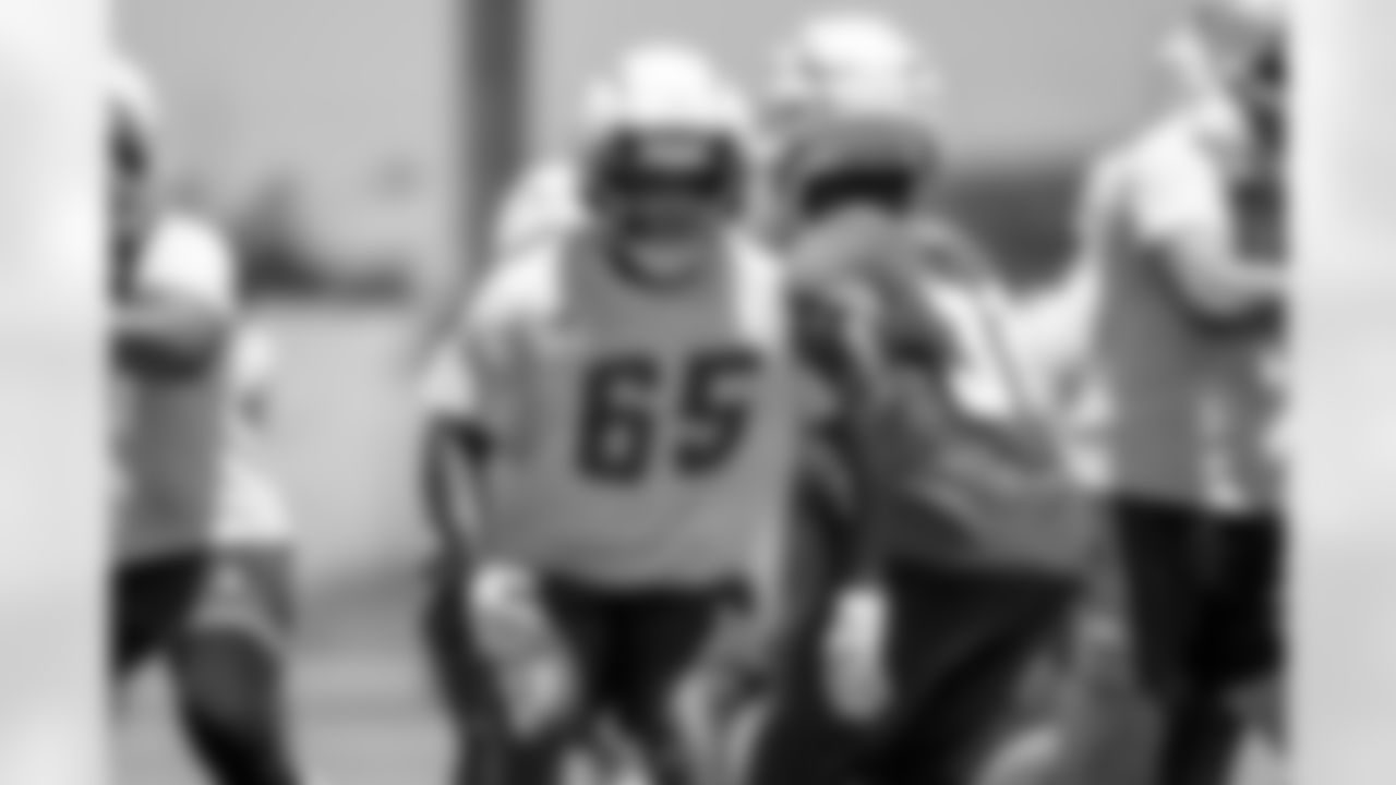 Los Angeles Chargers players participate in Phase 3 of the offseason program on Monday, June 16, 2025 at The Bolt in El Segundo, CA.