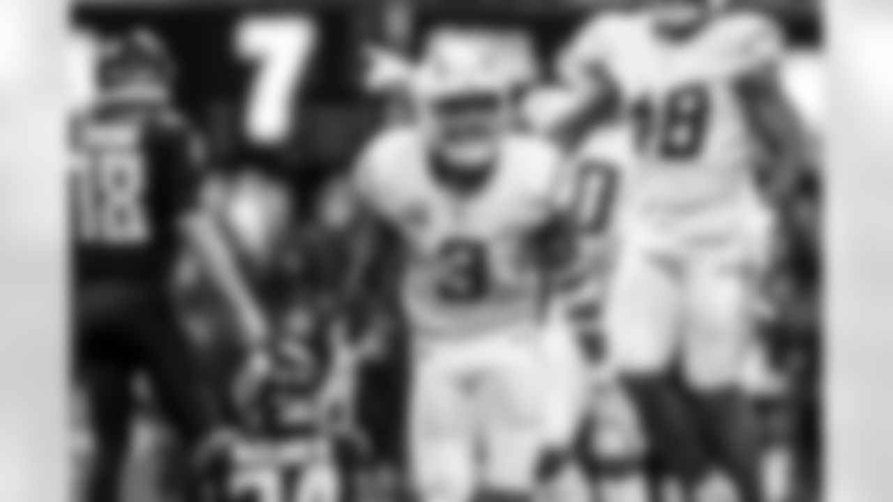 The Los Angeles Chargers play the Atlanta Falcons on Sunday, December 1, 2024 at Mercedes-Benz Stadium in Atlanta, GA.
[FINAL SCORE: LAC 17 - ATL 13]