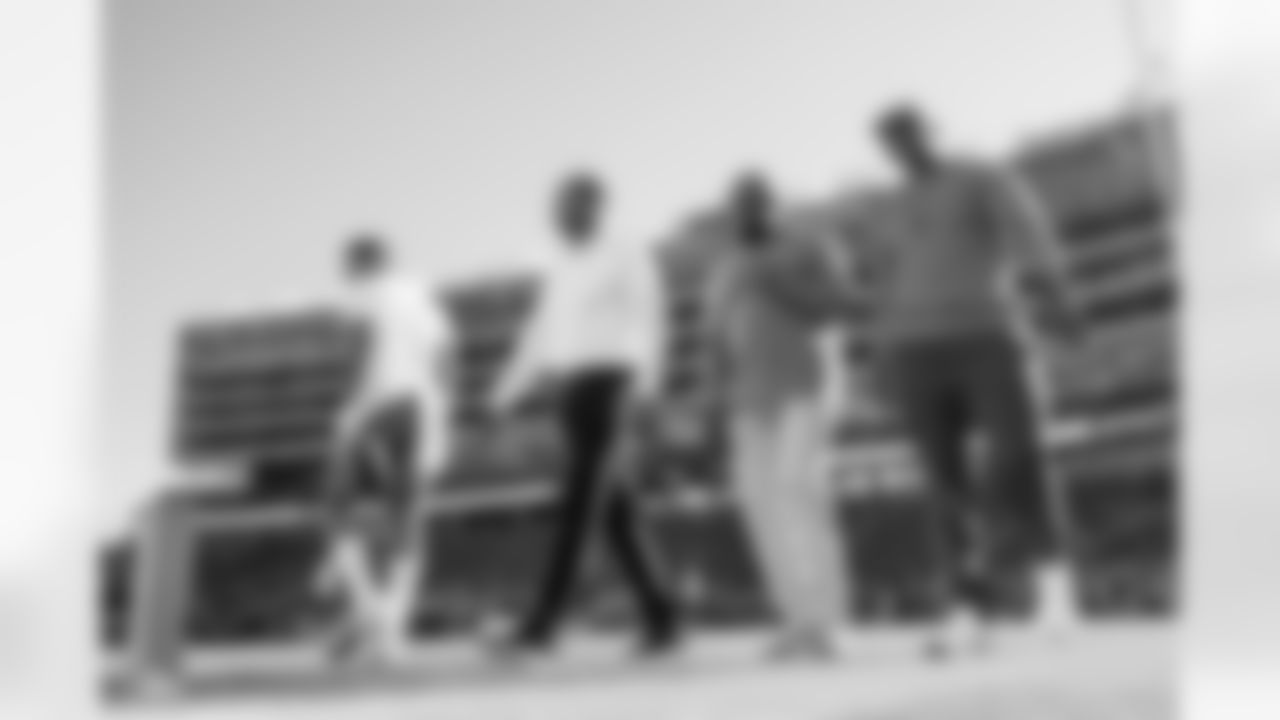 The Los Angeles Chargers play the San Francisco 49ers on Friday, August 25, 2023 at Levis Stadium in Santa Clara, CA.
[FINAL SCORE: LAC 23 - SF 12]