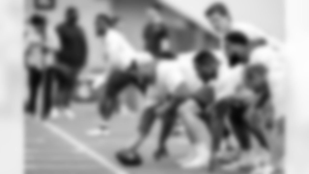 Los Angeles Chargers players participate in Phase 2 of the offseason program on Monday, May 5, 2025 at The Bolt in El Segundo, CA.