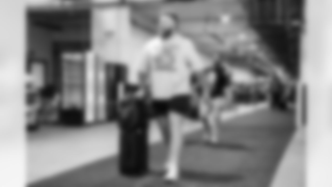 DL Scott Matlock (44)