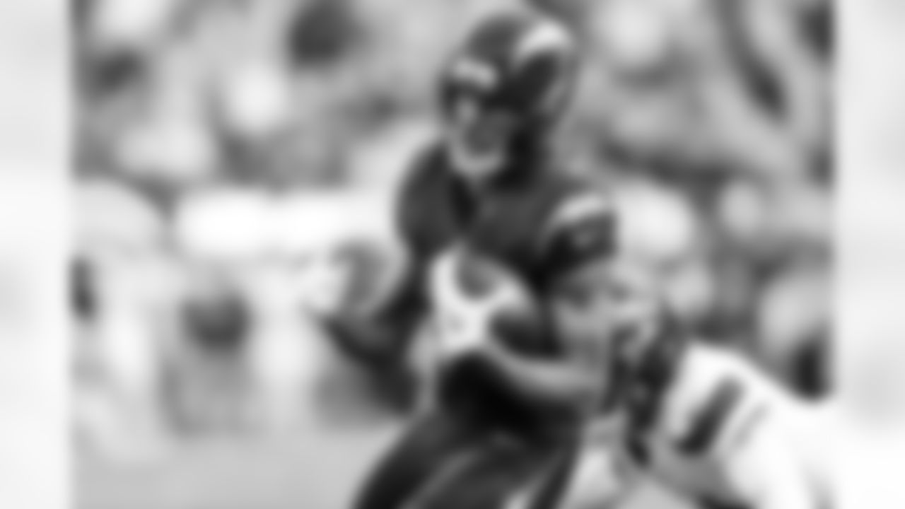 WR Quentin Johnston (1)