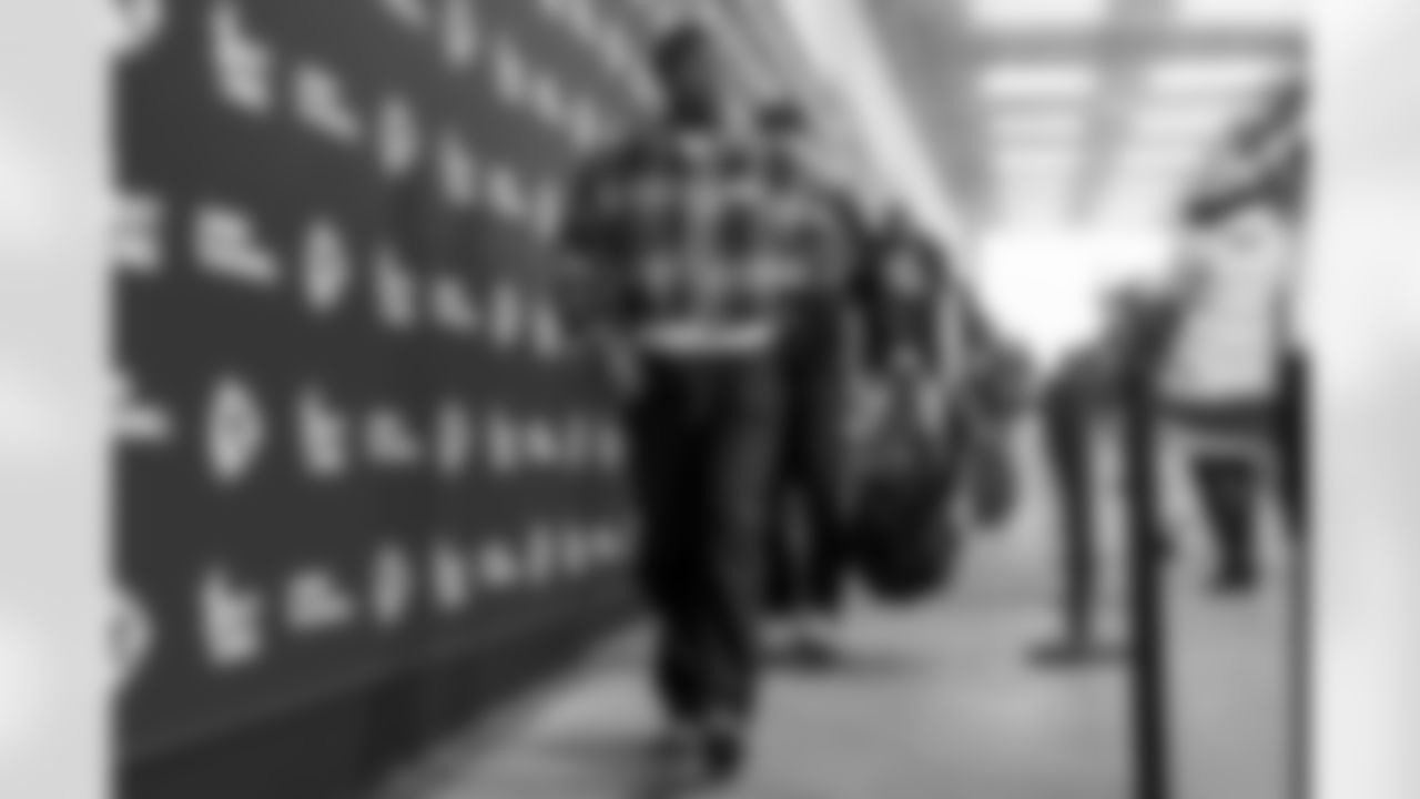 Check out the best shots from the Chargers Week 15 matchup against the Chiefs!