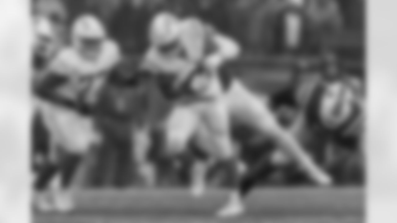 The Los Angeles Chargers play the New England Patriots on Sunday, December 3, 2023 at Gillette Stadium in Foxborough, MA.
[FINAL SCORE: LAC 6 - NE 0]