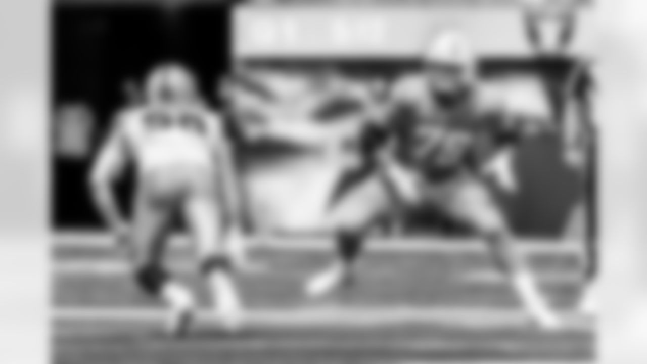 The Los Angeles Chargers play the Las Vegas Raiders on Sunday, September 8, 2024 at SoFi Stadium in Inglewood, CA.
[FINAL SCORE: LAC 22 - LV 10]