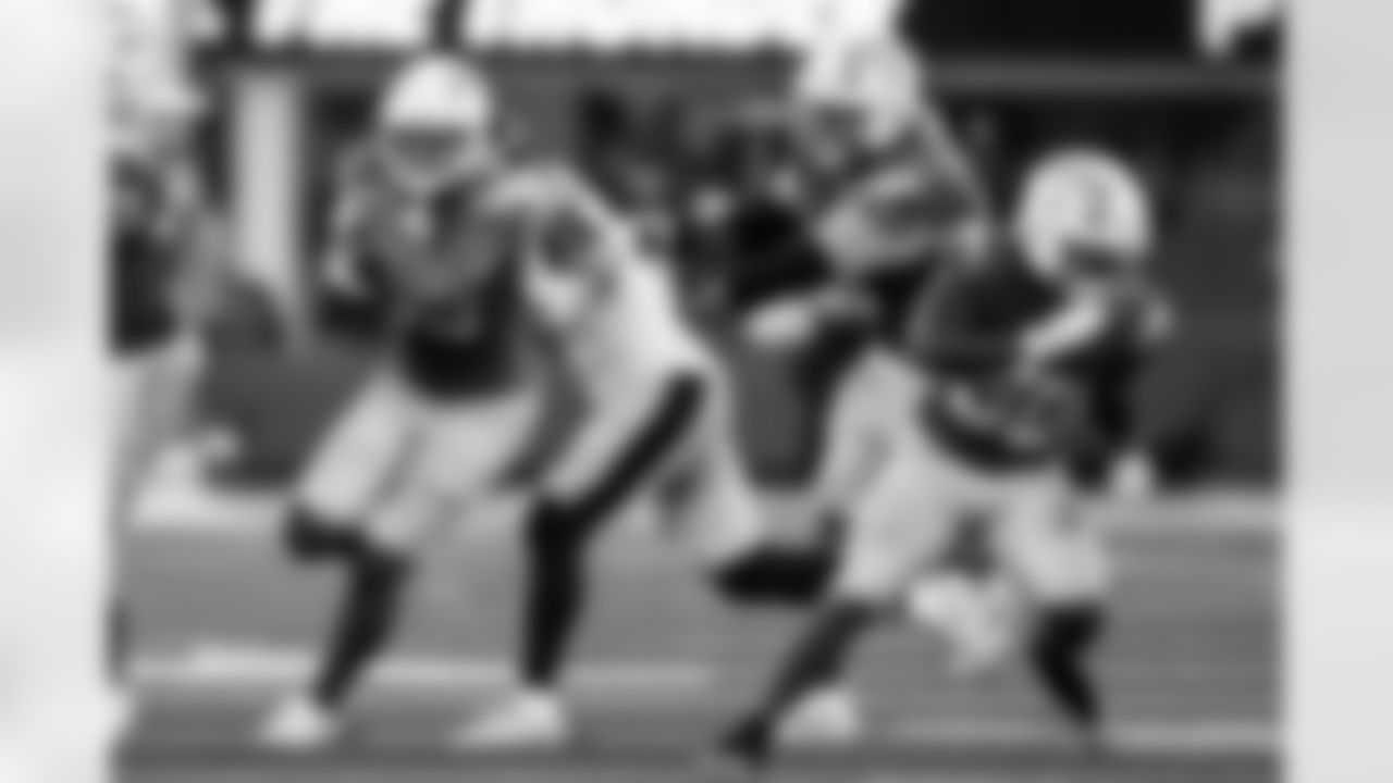 Check out the best shots from the Chargers Week 10 matchup against the Steelers!