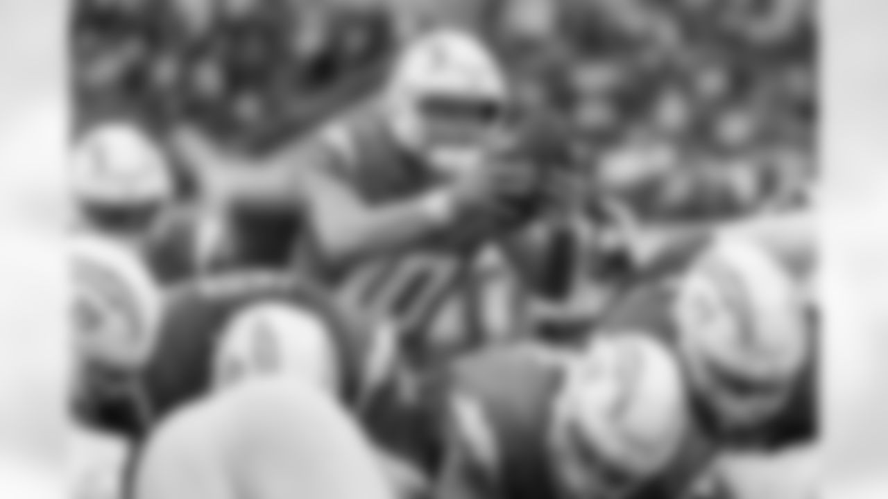 The Los Angeles Chargers play the Las Vegas Raiders on Sunday, October 1, 2023 at SoFi Stadium in Inglewood, CA.
[FINAL SCORE: LAC 24 - LV 17]