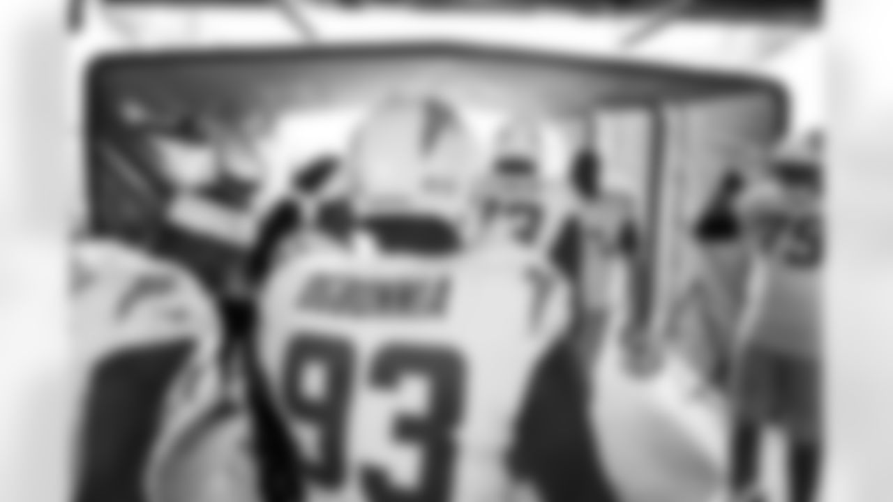 DL Otito Ogbonnia (93)