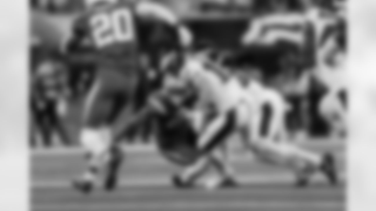 CB Benjamin St-Juste (24)