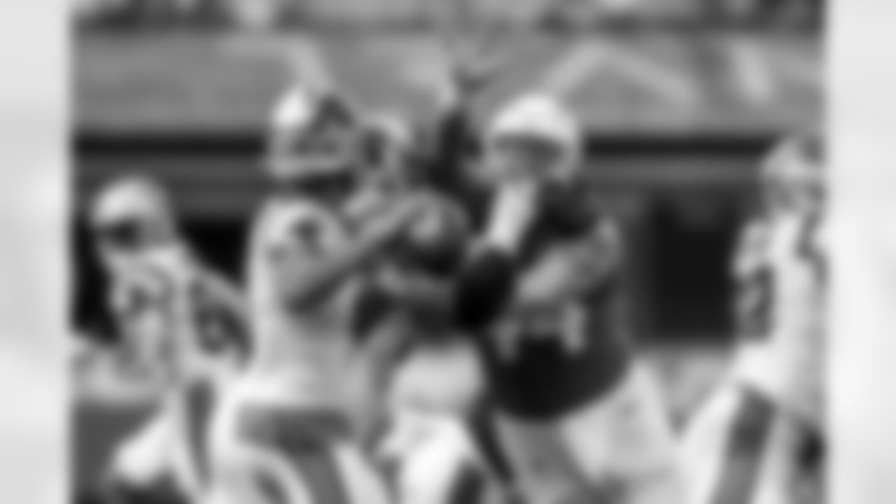 The Los Angeles Chargers play the Carolina Panthers on Sunday, September 15, 2024 at Bank of America Stadium in Charlotte, NC.
[FINAL SCORE: LAC 26 - CAR 3]