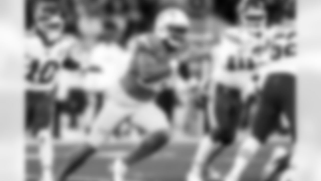 OLB Khalil Mack (52)