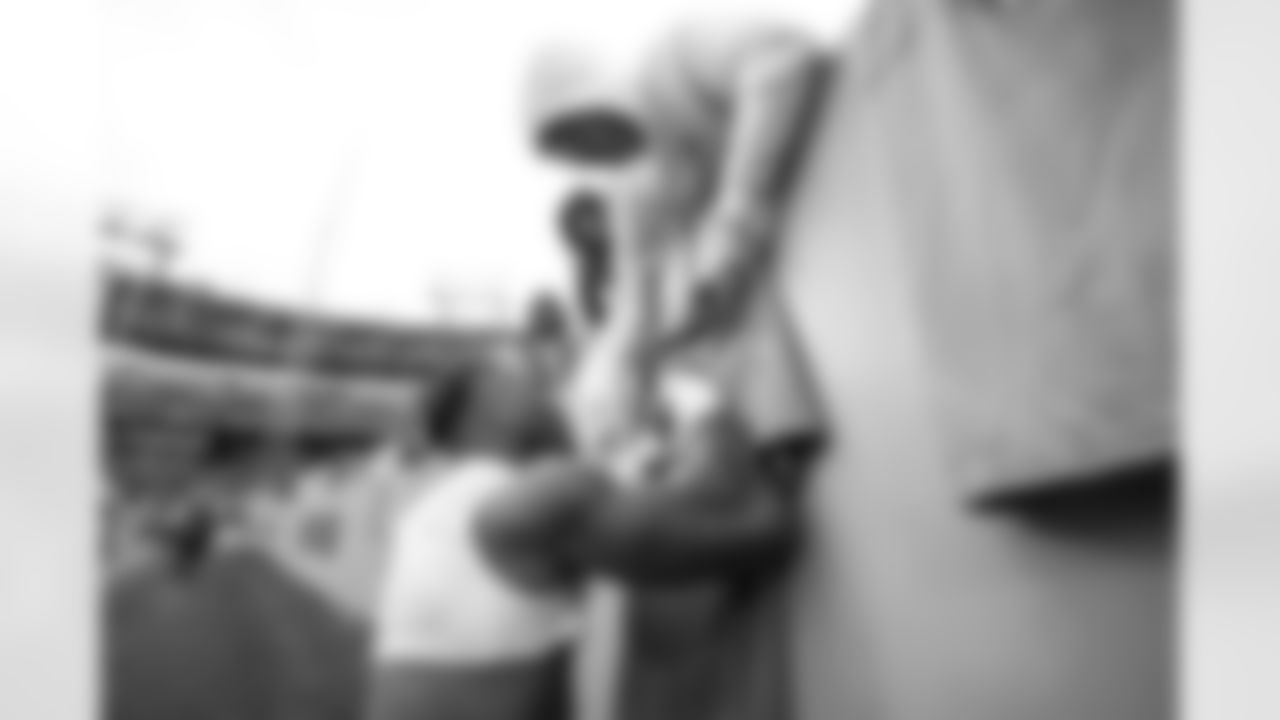 LB Daiyan Henley (0)