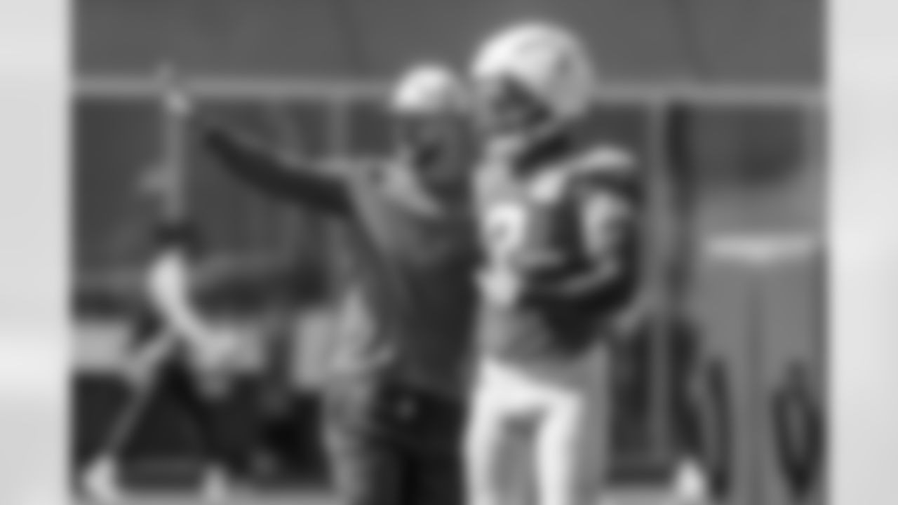 The Chargers confirmed they have interviewed Chris O'Leary for their Defensive Coordinator position.