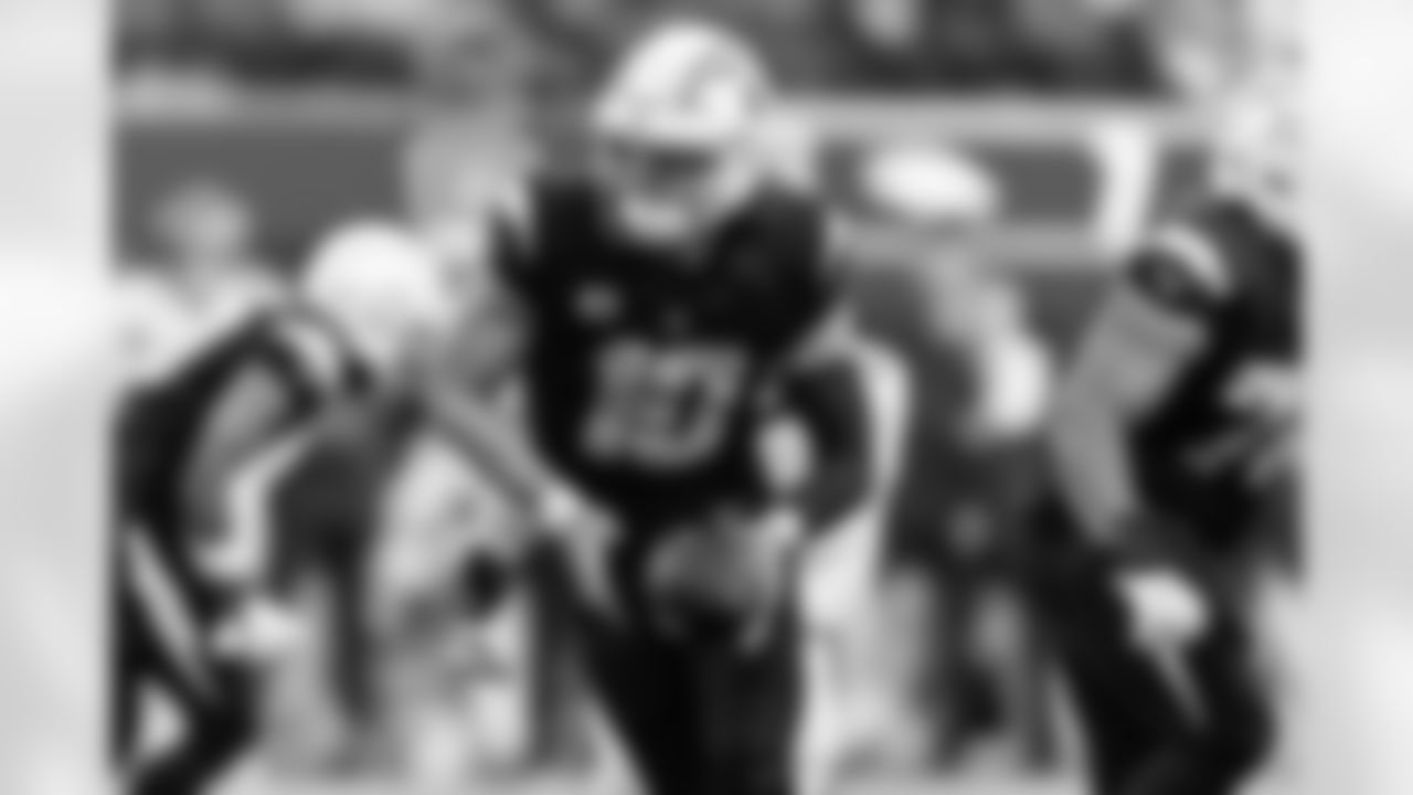 The Los Angeles Chargers play the Denver Broncos on Sunday, December 10, 2023 at SoFi Stadium in Inglewood, CA.
[FINAL SCORE: DEN 24 - LAC 7]