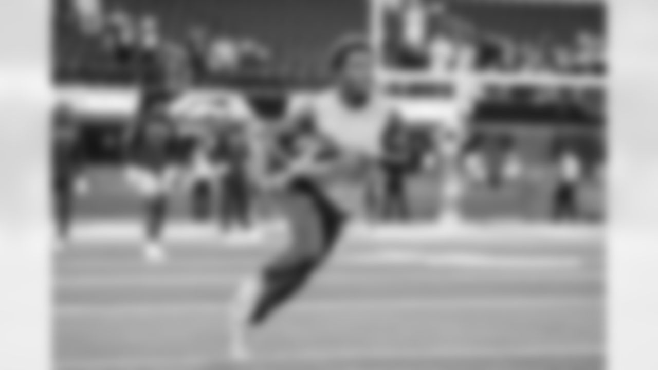 WR Derius Davis (12)