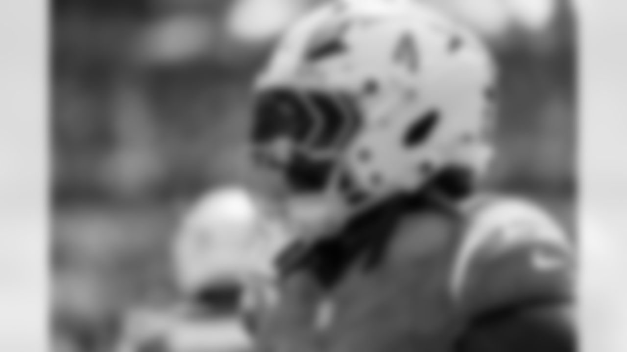 The Los Angeles Chargers play the Las Vegas Raiders on Sunday, September 8, 2024 at SoFi Stadium in Inglewood, CA.
[FINAL SCORE: LAC 22 - LV 10]