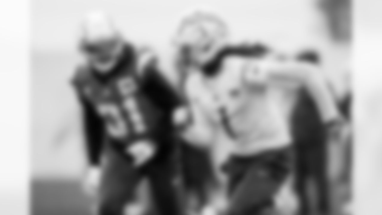 The Los Angeles Chargers play the Houston Texans on Wednesday, December 31, 2025 at SoFi Stadium in Inglewood, CA.
[FINAL SCORE: HOU 20 - LAC 16]