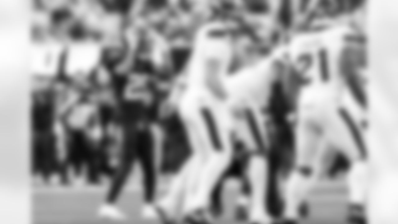 CB Tarheeb Still (29)