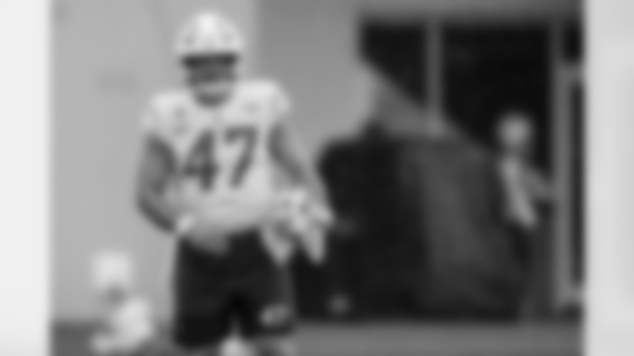 The Los Angeles Chargers play the Houston Texans on Wednesday, December 31, 2025 at SoFi Stadium in Inglewood, CA.
[FINAL SCORE: HOU 20 - LAC 16]