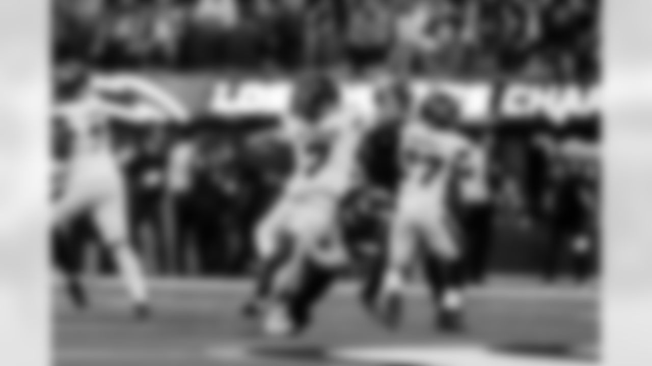 S Tony Jefferson (23)