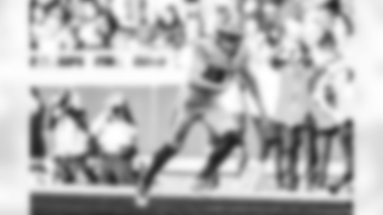 Take a look back at the Chargers Week 15 matchup with the Chiefs in monochrome.