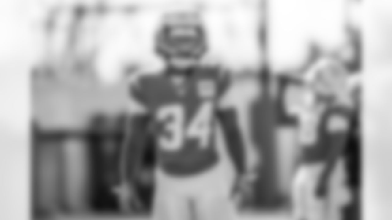 The Los Angeles Chargers practice on Wednesday, November 5, 2025 at The Bolt in El Segundo, CA.