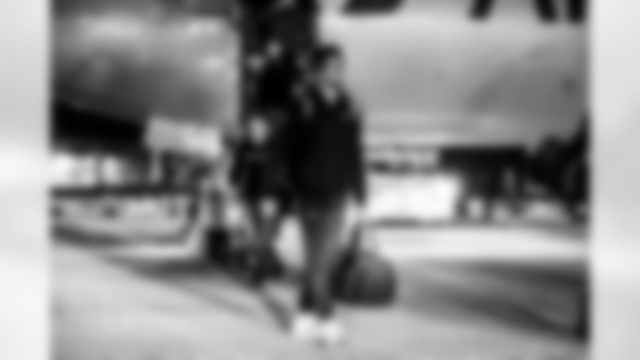 TE Oronde Gadsden (86)