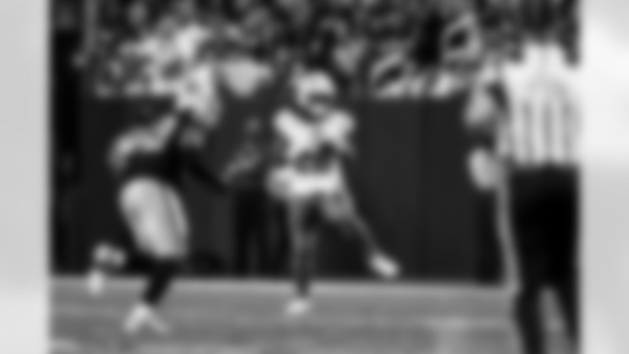 RB Najee Harris (22)