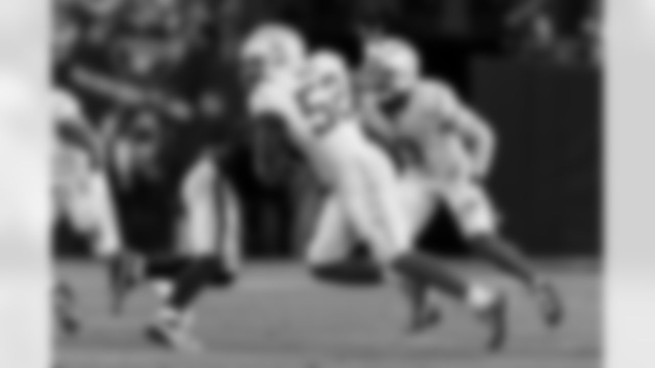 The Los Angeles Chargers play the Las Vegas Raiders on Thursday, December 14, 2023 at Allegiant Stadium in Las Vegas, NV.
[FINAL SCORE: LV 63 - LAC 21]