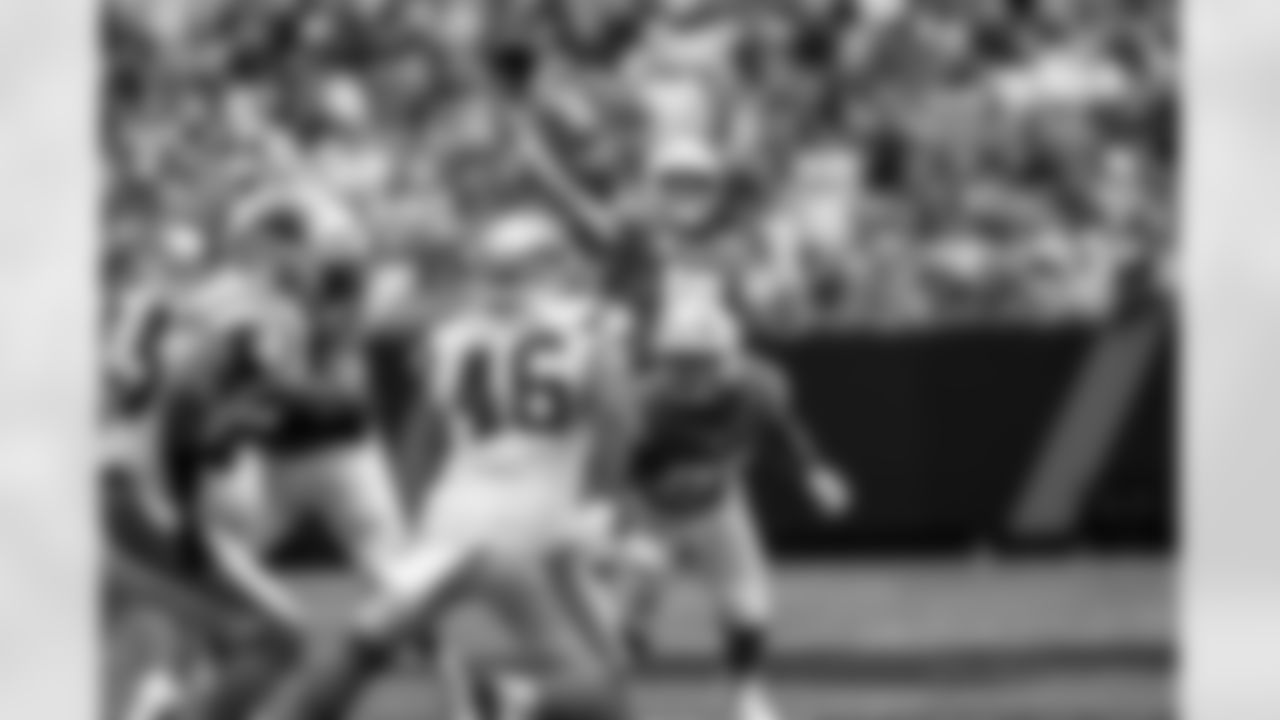 The Los Angeles Chargers play the Carolina Panthers on Sunday, September 15, 2024 at Bank of America Stadium in Charlotte, NC.
[FINAL SCORE: LAC 26 - CAR 3]