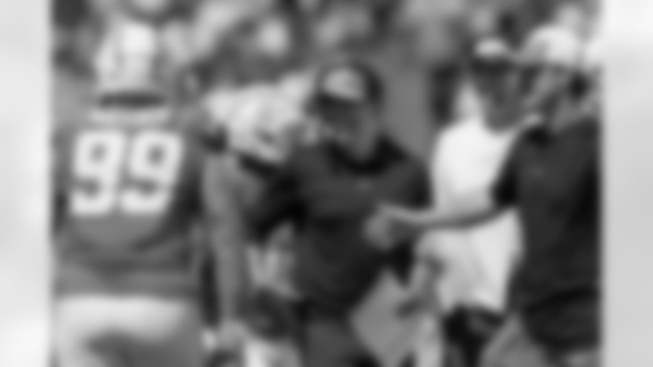 The Los Angeles Chargers play the Tennessee Titans on Sunday, September 17, 2023 at Nissan Stadium in Nashville, TN.
[FINAL SCORE: TEN 27 - LAC 24]