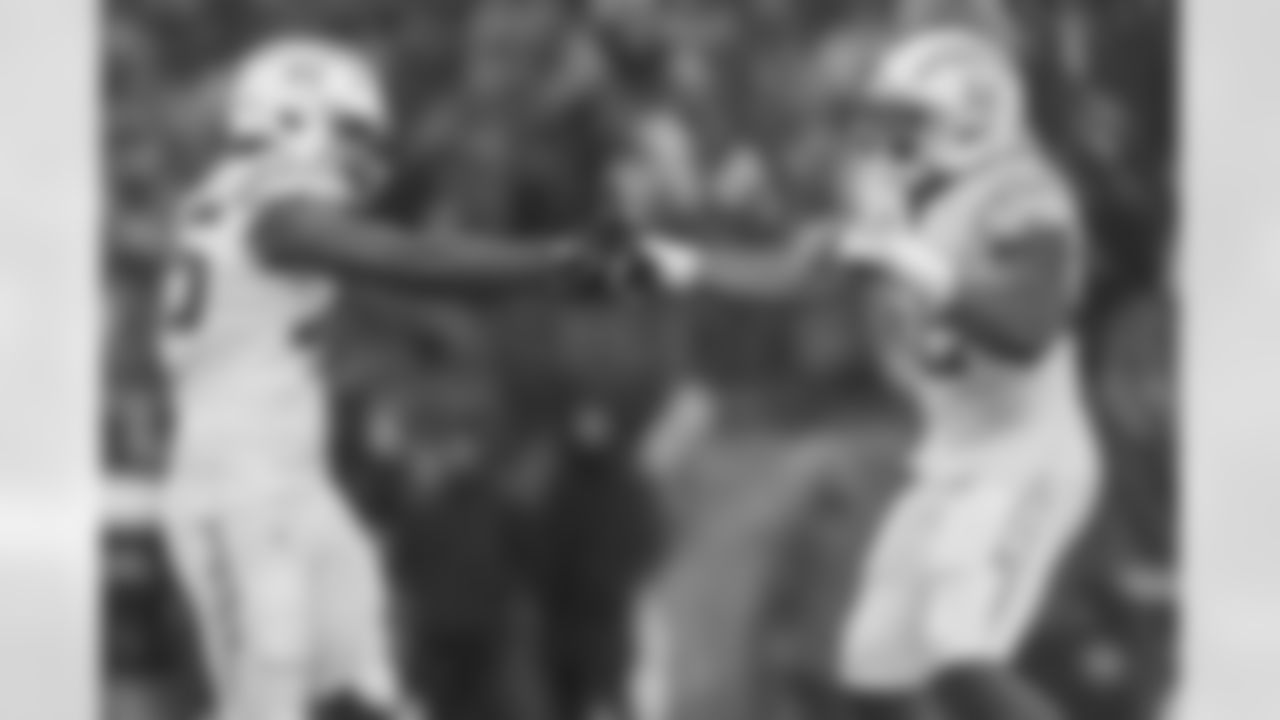 The Los Angeles Chargers play the New England Patriots on Sunday, December 3, 2023 at Gillette Stadium in Foxborough, MA.
[FINAL SCORE: LAC 6 - NE 0]