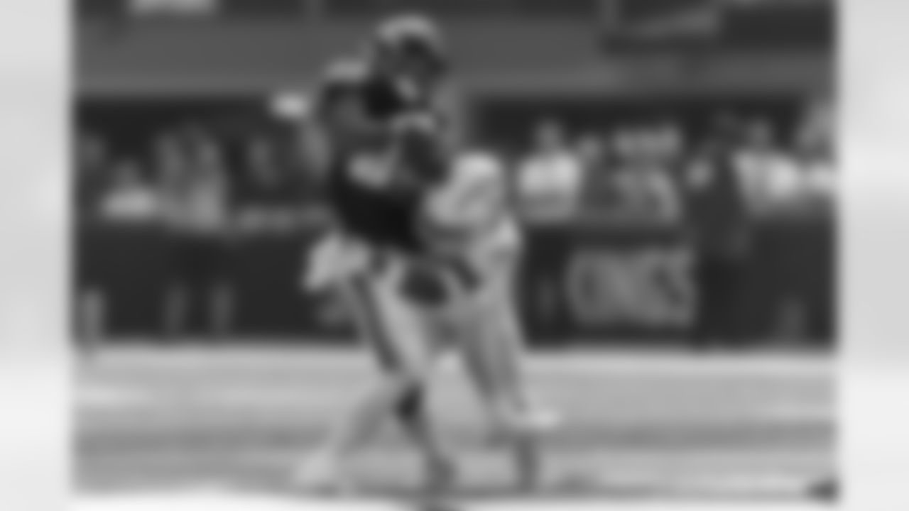 The Los Angeles Chargers play the Minnesota Vikings on Sunday, September 24, 2023 at U.S. Bank Stadium in Minneapolis, MN.
[FINAL SCORE: LAC 28 - MIN 24]