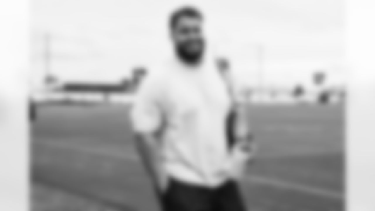 Los Angeles Chargers T Rashawn Slater (70) travels to Denver on Saturday, Jan. 3, 2025 for the Week 18 regular season matchup against the Denver Broncos.