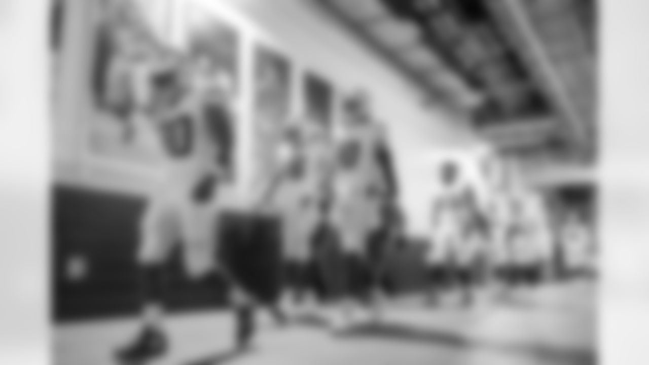 The Los Angeles Chargers play the New England Patriots on Sunday, December 3, 2023 at Gillette Stadium in Foxborough, MA.
[FINAL SCORE: LAC 6 - NE 0]