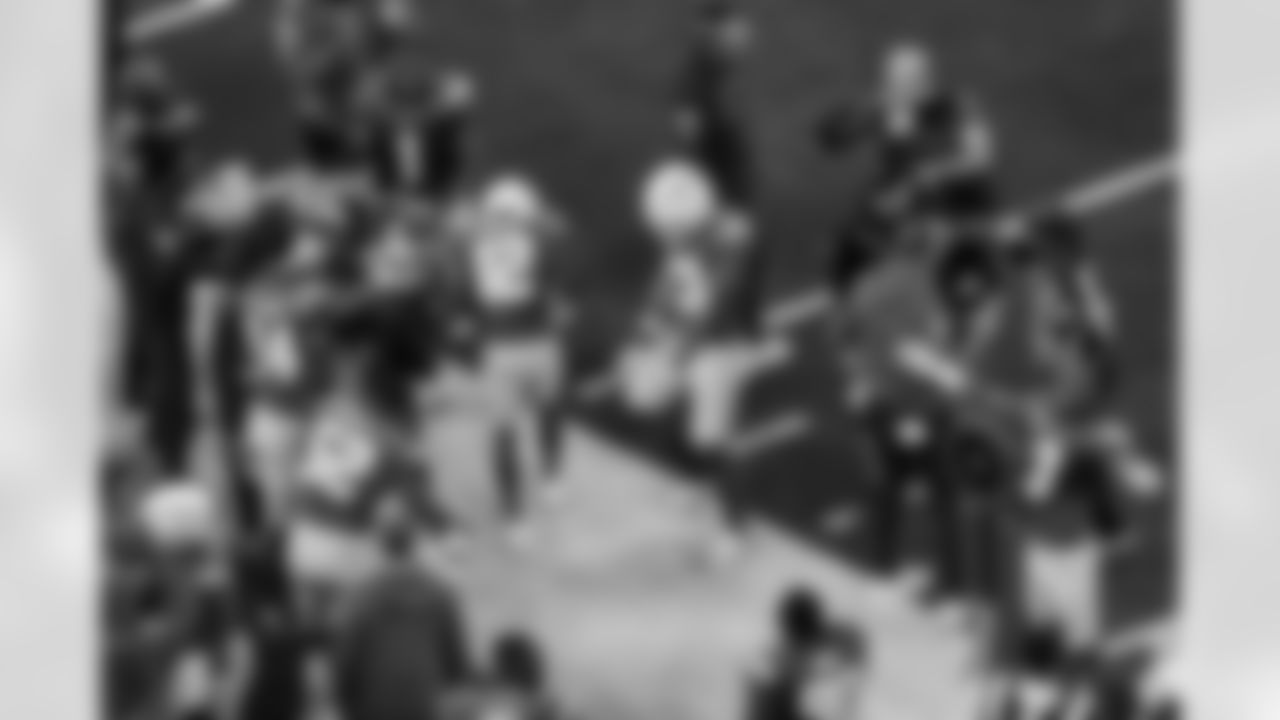 WR Keenan Allen (13) and WR Derius Davis (12)