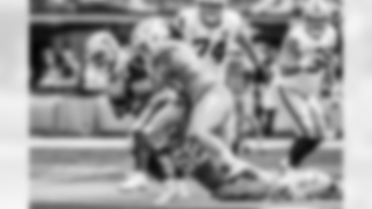 The Los Angeles Chargers play the Las Vegas Raiders on Sunday, September 8, 2024 at SoFi Stadium in Inglewood, CA.
[FINAL SCORE: LAC 22 - LV 10]