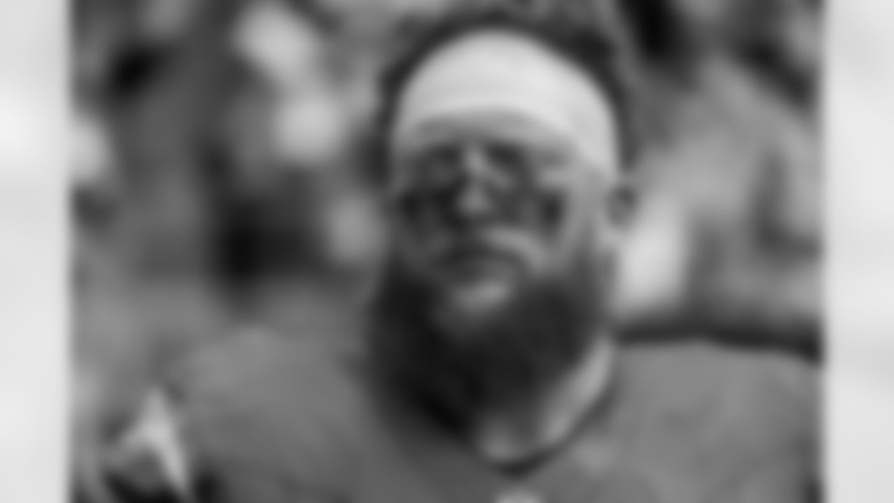 The Los Angeles Chargers play the Carolina Panthers on Sunday, September 15, 2024 at Bank of America Stadium in Charlotte, NC.
[FINAL SCORE: LAC 26 - CAR 3]