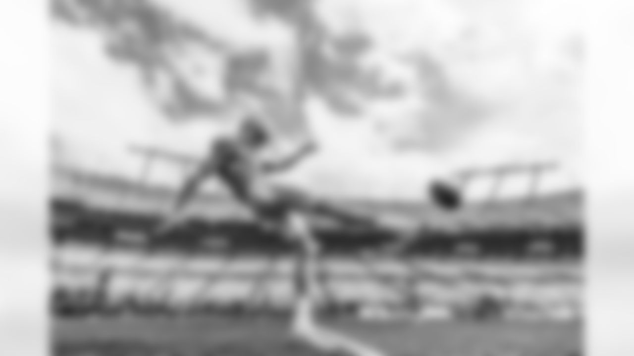 The Los Angeles Chargers play the Carolina Panthers on Sunday, September 15, 2024 at Bank of America Stadium in Charlotte, NC.
[FINAL SCORE: LAC 26 - CAR 3]