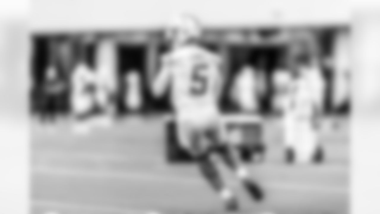 Los Angeles Chargers players participate in Phase 3 of the offseason program on Tuesday, June 3, 2025 at The Bolt in El Segundo, CA.