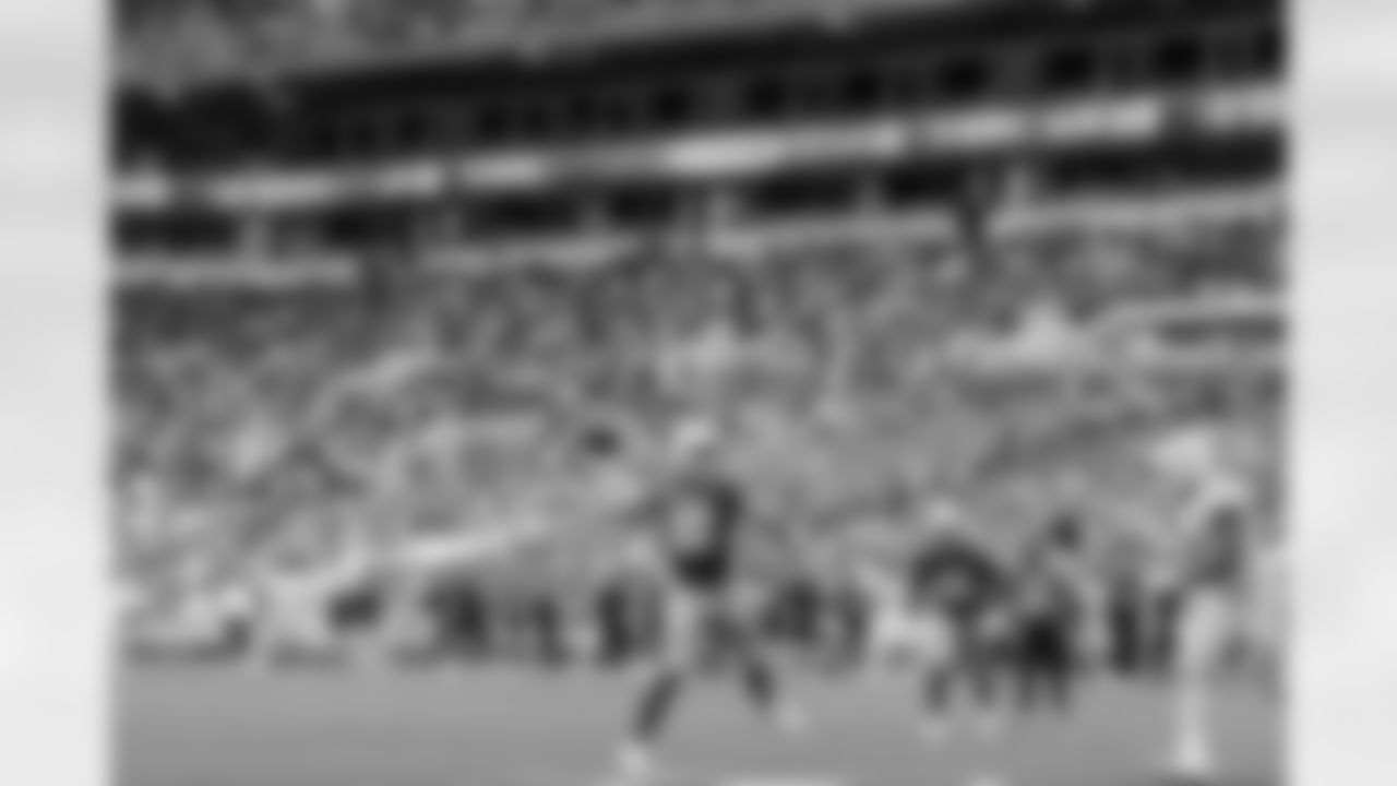 Check out the best shots from the Chargers Week 6 matchup against the Dolphins!