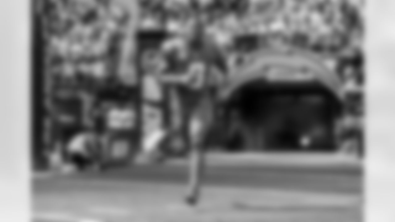 Take a look back at the best photos of Daiyan Henley's 2025 campaign.