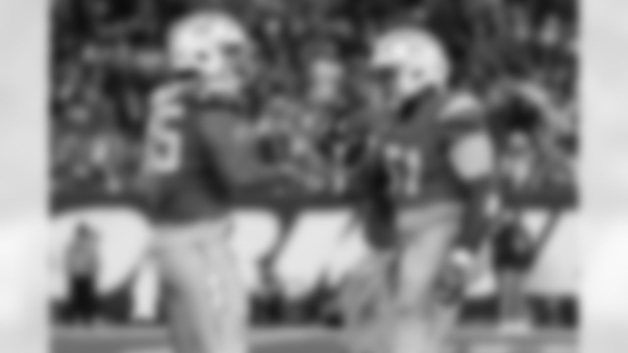 The Los Angeles Chargers play the New York Jets on Monday, November 6, 2023 at MetLife Stadium in East Rutherford, NJ.
[FINAL SCORE: LAC 27 - NYJ 6]