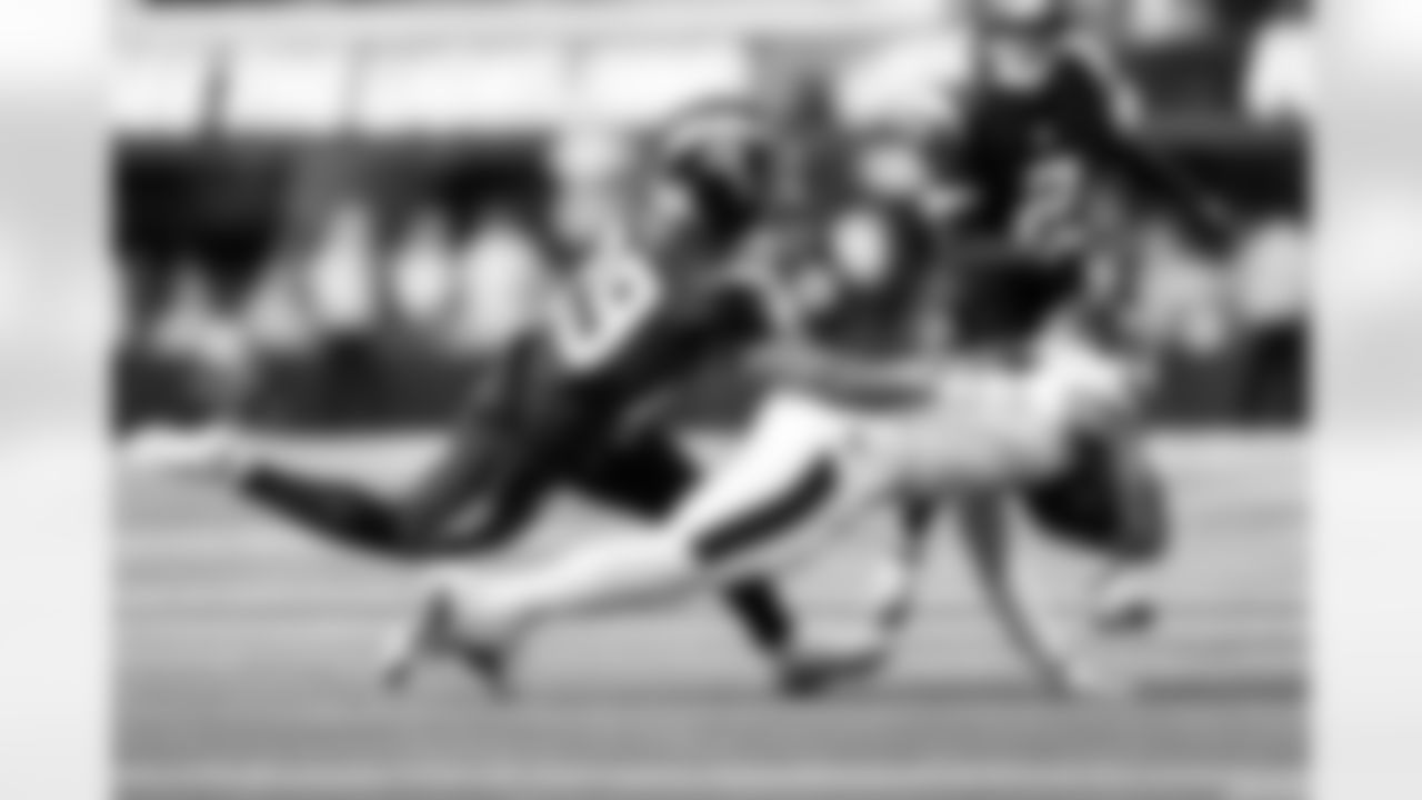 CB Tarheeb Still (29)