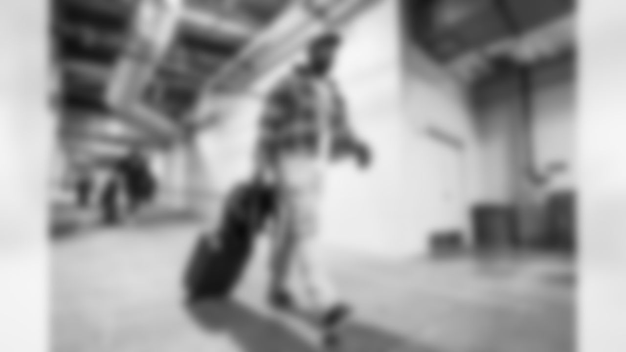 DL Justin Eboigbe (92)