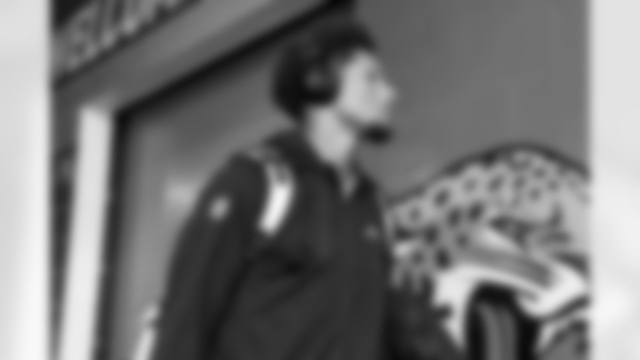 TE Oronde Gadsden (86)