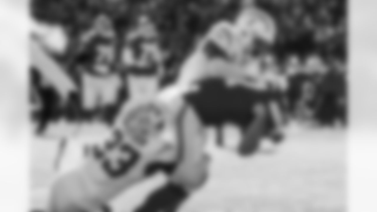 Chargers S Derwin James, Jr. (#3) in action during their Pro Bowl season.