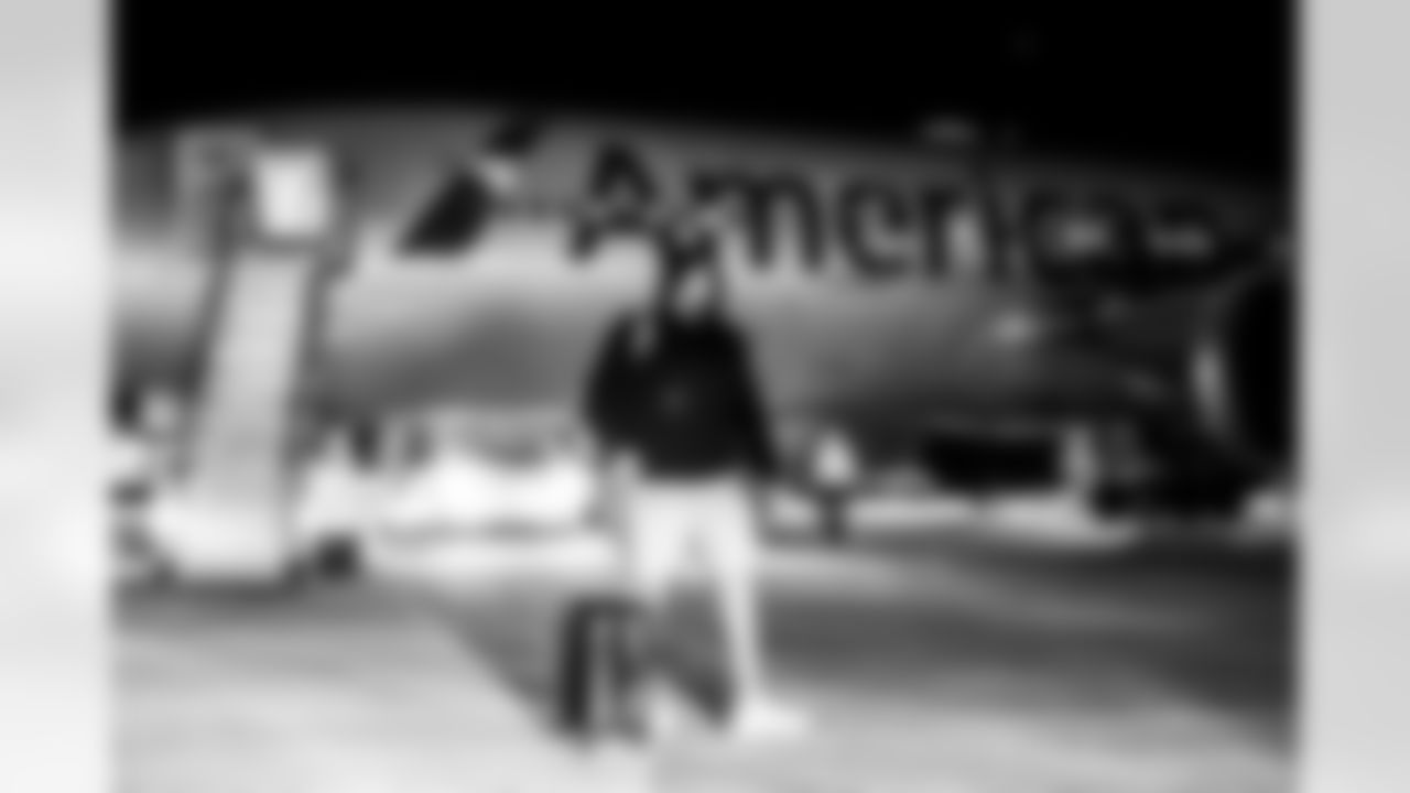 OL Austin Deculus (74)